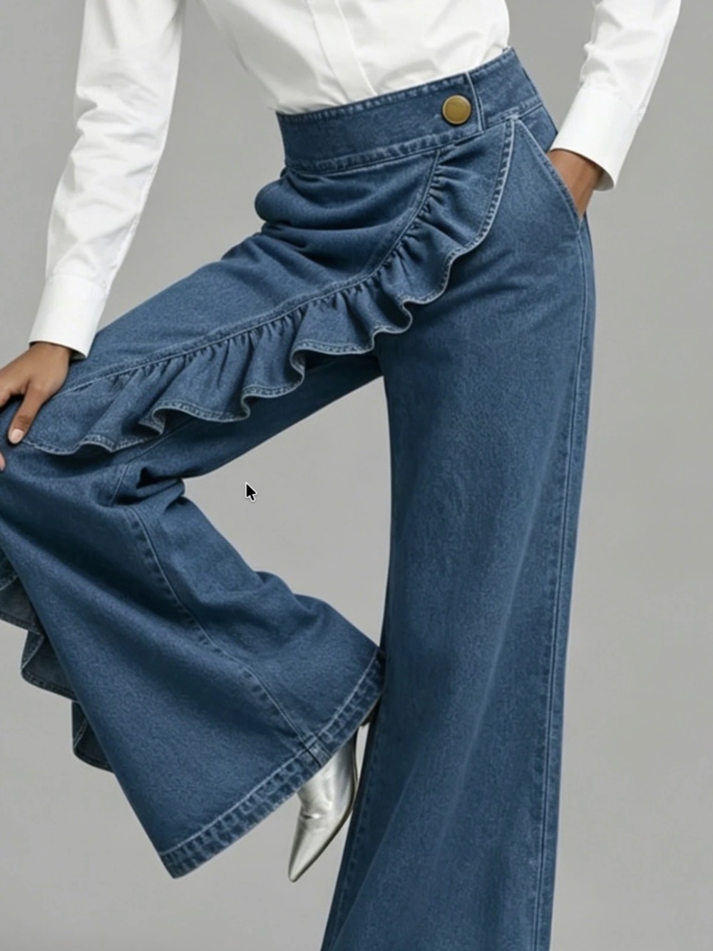 Light Wash Ruffle Detail Wide Leg Denim Jeans - Picture 6 of 8